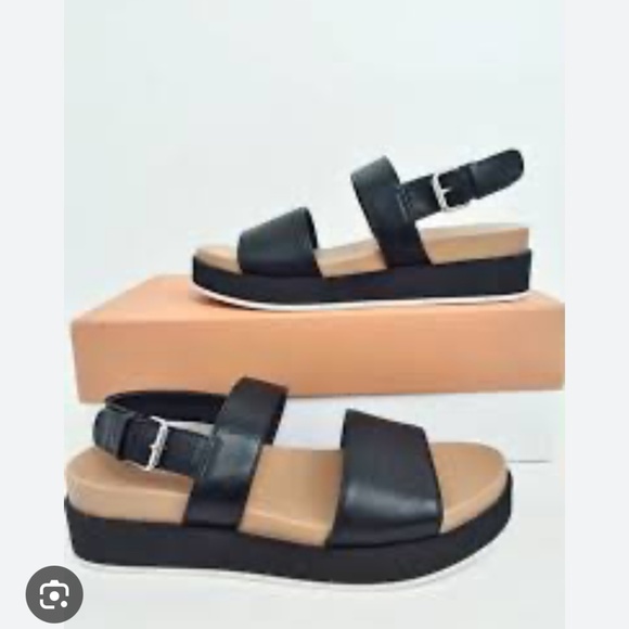 Via Spiga Davi Sandals Size 6.5 NWT - Picture 1 of 4